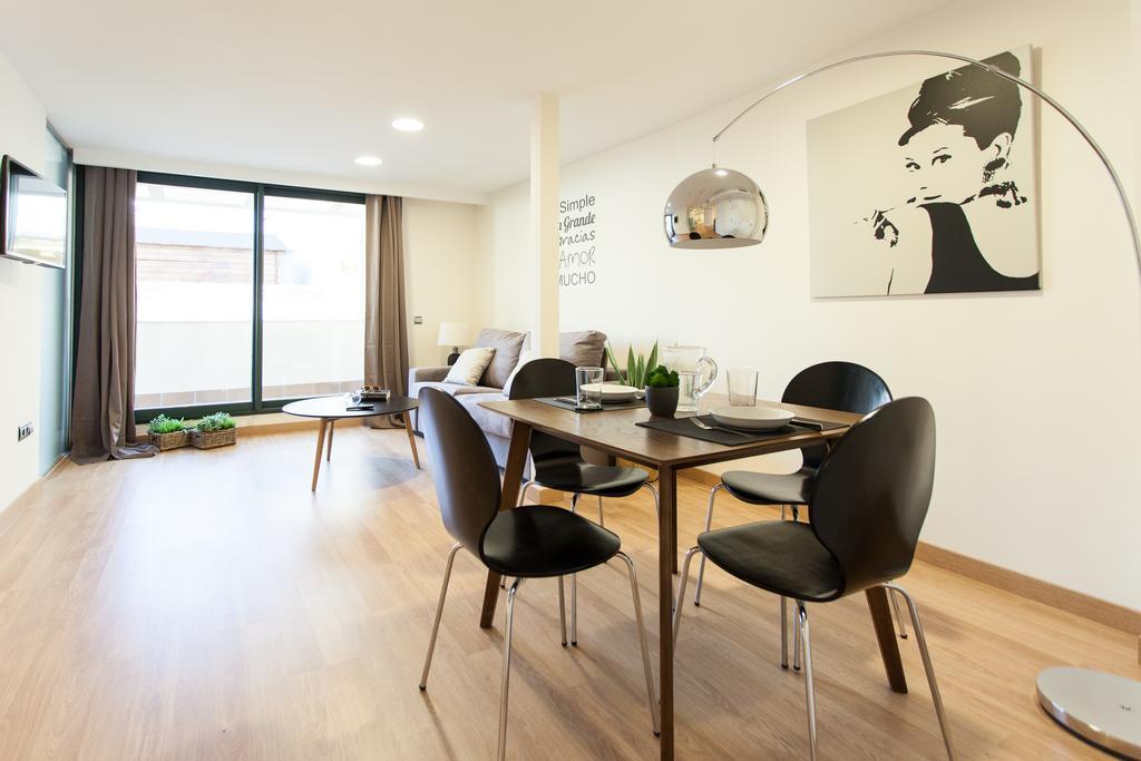 Apartments Ole - Albareda 24 Sevilla Zimmer foto
